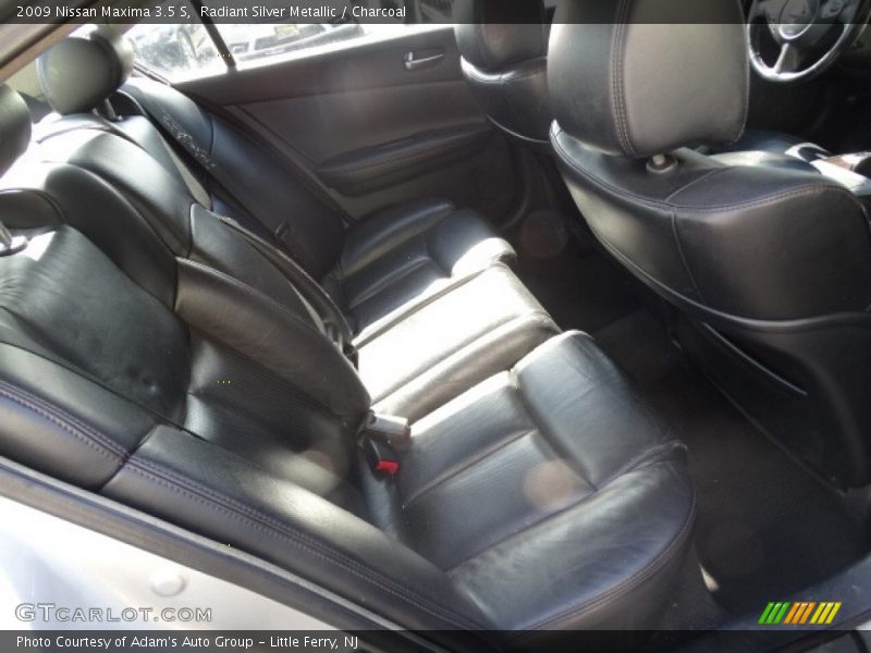 Radiant Silver Metallic / Charcoal 2009 Nissan Maxima 3.5 S
