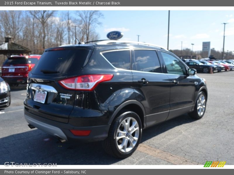 Tuxedo Black Metallic / Charcoal Black 2015 Ford Escape Titanium