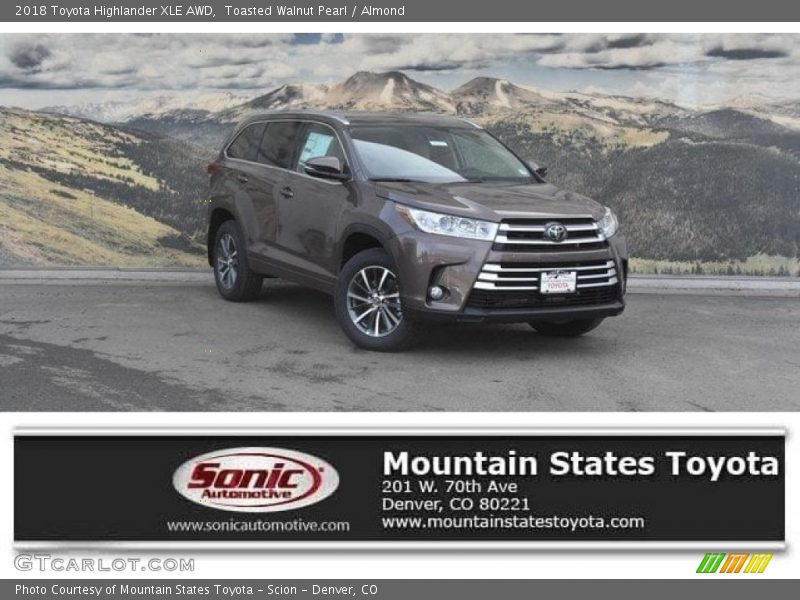 Toasted Walnut Pearl / Almond 2018 Toyota Highlander XLE AWD