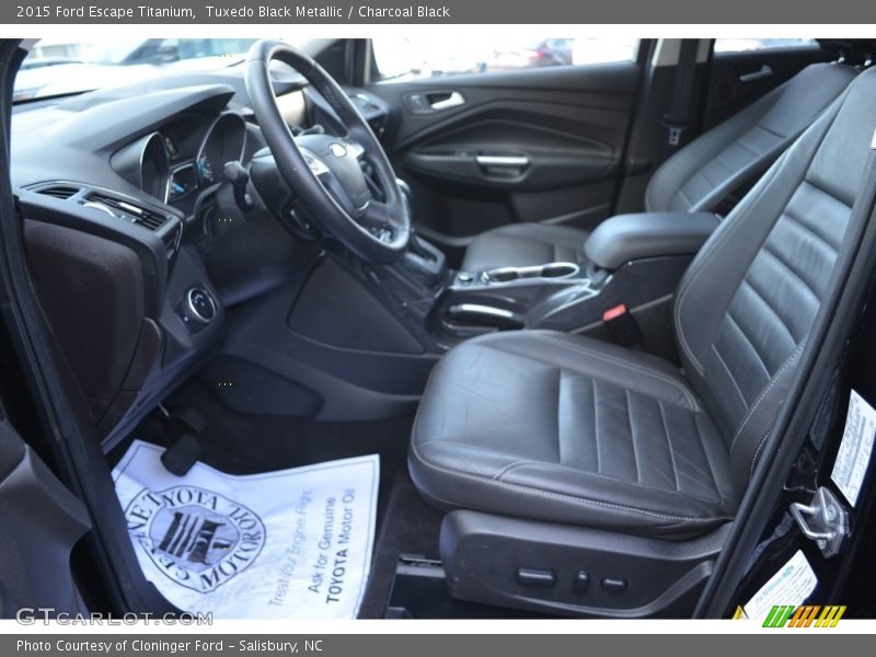 Tuxedo Black Metallic / Charcoal Black 2015 Ford Escape Titanium