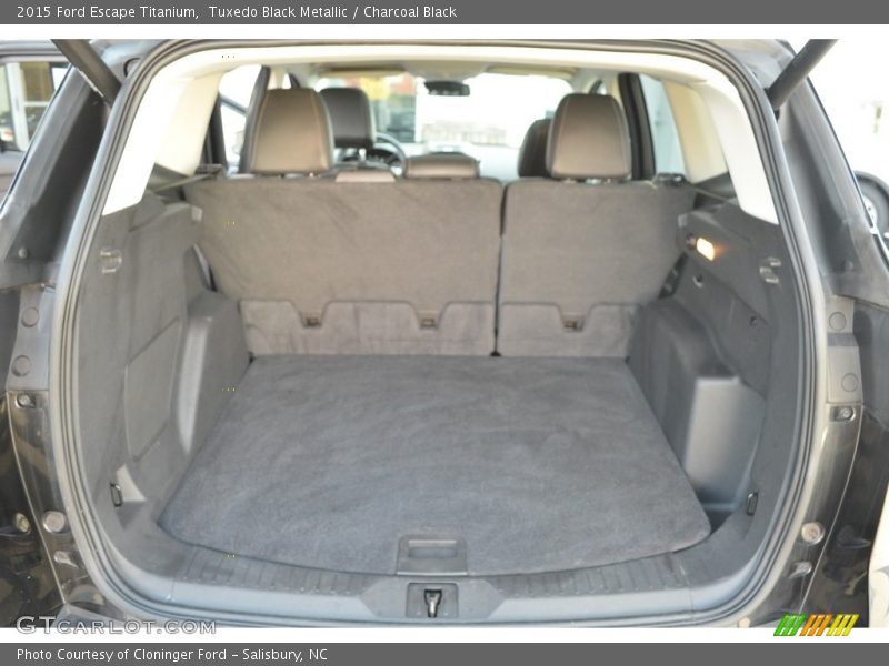 Tuxedo Black Metallic / Charcoal Black 2015 Ford Escape Titanium