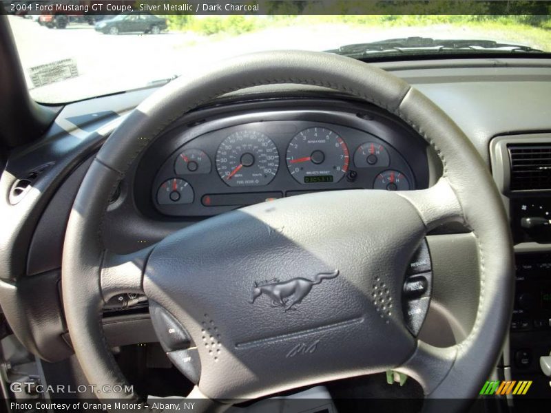 Silver Metallic / Dark Charcoal 2004 Ford Mustang GT Coupe