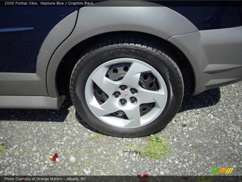Neptune Blue / Graphite Black 2006 Pontiac Vibe