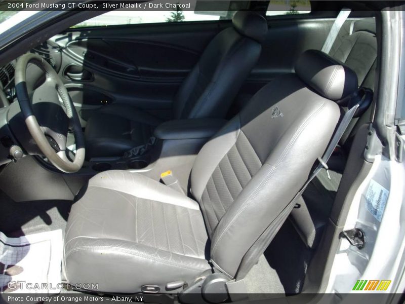 Silver Metallic / Dark Charcoal 2004 Ford Mustang GT Coupe