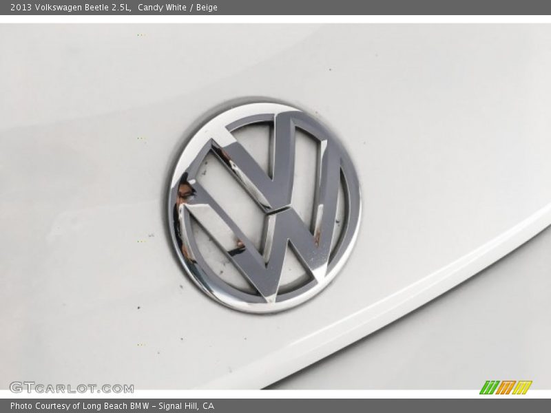 Candy White / Beige 2013 Volkswagen Beetle 2.5L