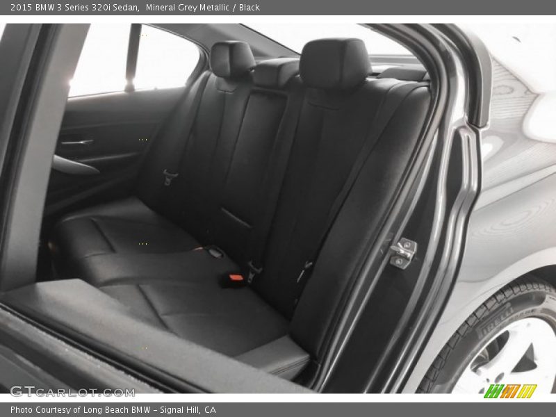 Mineral Grey Metallic / Black 2015 BMW 3 Series 320i Sedan