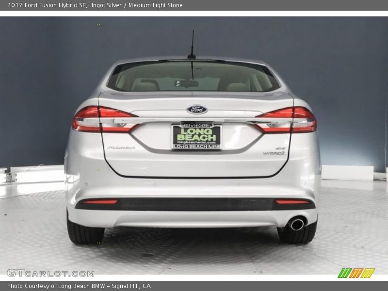 Ingot Silver / Medium Light Stone 2017 Ford Fusion Hybrid SE