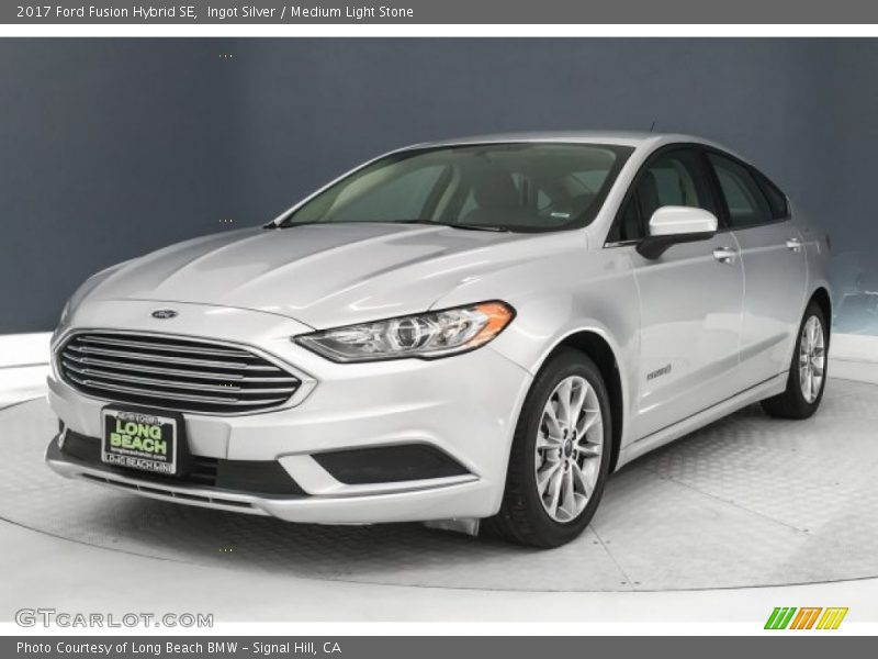 Ingot Silver / Medium Light Stone 2017 Ford Fusion Hybrid SE