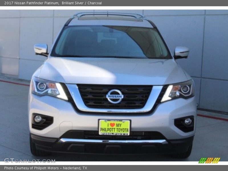 Brilliant Silver / Charcoal 2017 Nissan Pathfinder Platinum