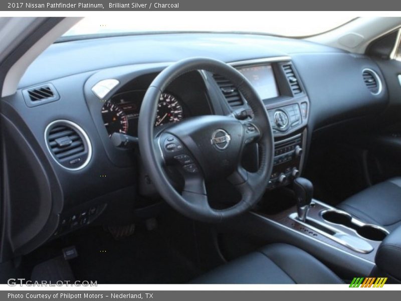Brilliant Silver / Charcoal 2017 Nissan Pathfinder Platinum