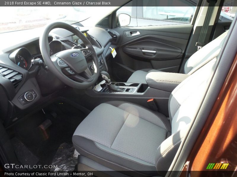 Cinnamon Glaze / Charcoal Black 2018 Ford Escape SE 4WD