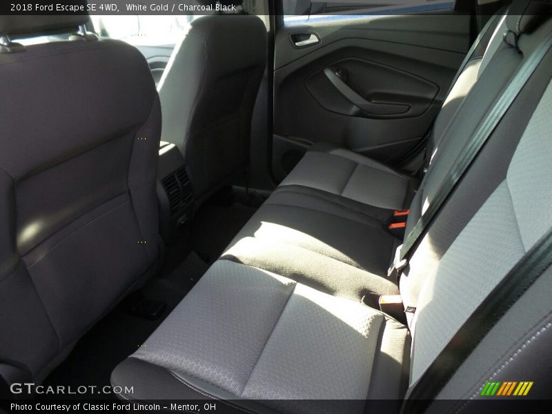 White Gold / Charcoal Black 2018 Ford Escape SE 4WD
