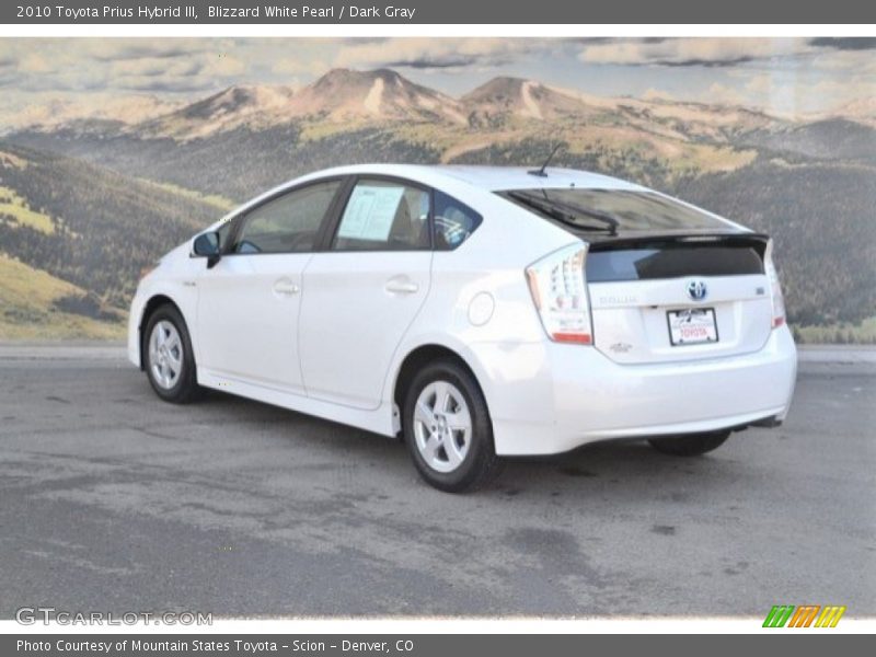 Blizzard White Pearl / Dark Gray 2010 Toyota Prius Hybrid III