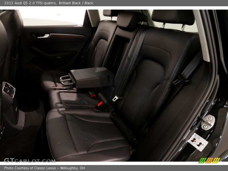 Brilliant Black / Black 2013 Audi Q5 2.0 TFSI quattro