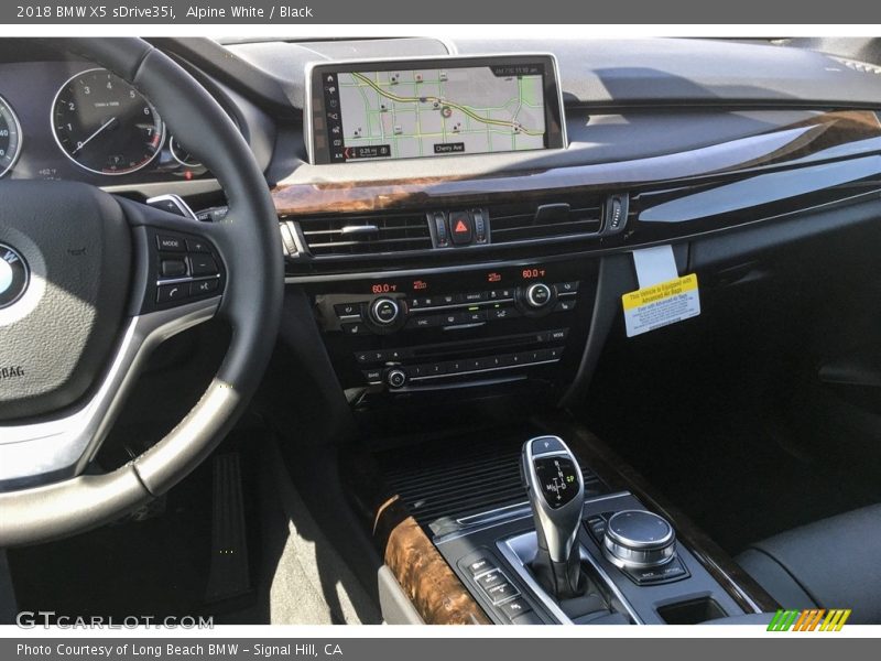 Alpine White / Black 2018 BMW X5 sDrive35i