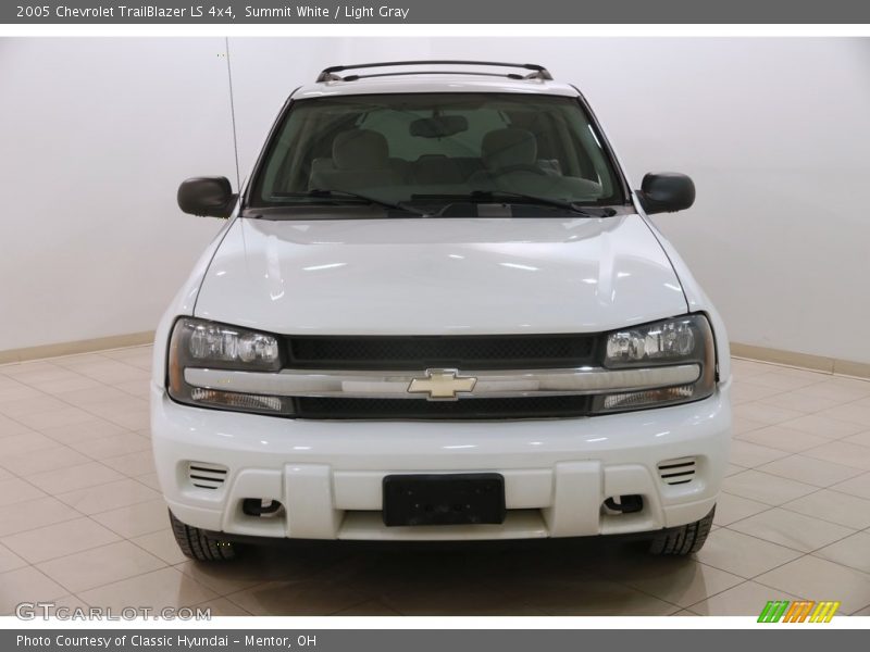 Summit White / Light Gray 2005 Chevrolet TrailBlazer LS 4x4