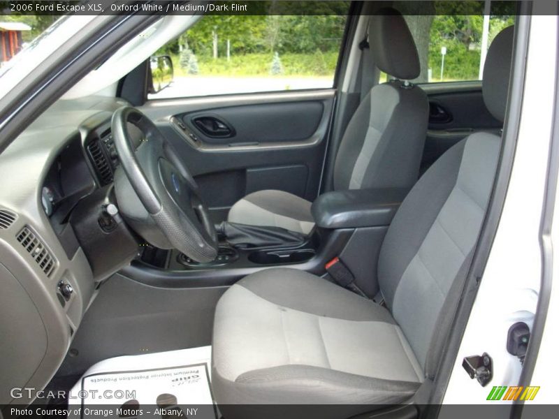 Oxford White / Medium/Dark Flint 2006 Ford Escape XLS
