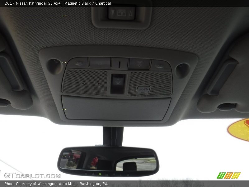Magnetic Black / Charcoal 2017 Nissan Pathfinder SL 4x4