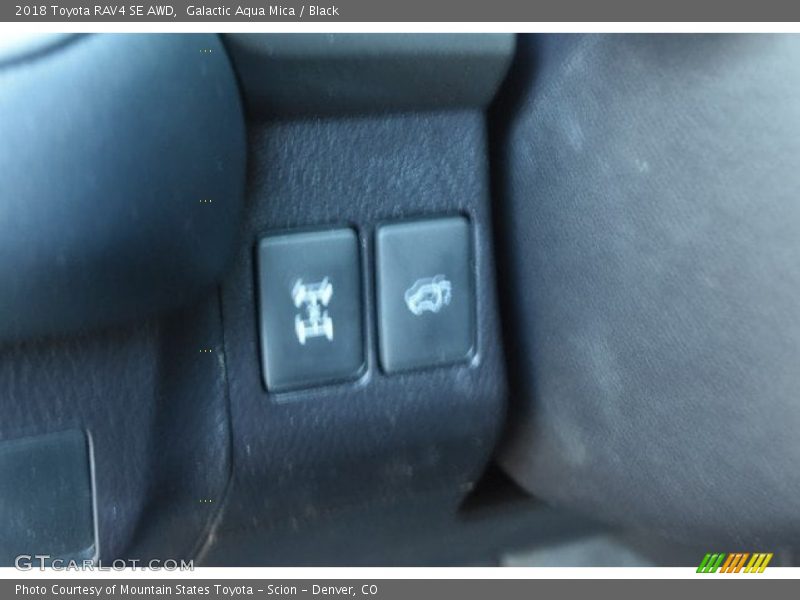 Galactic Aqua Mica / Black 2018 Toyota RAV4 SE AWD