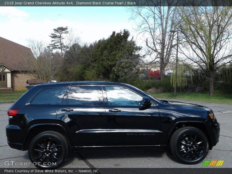 Diamond Black Crystal Pearl / Black 2018 Jeep Grand Cherokee Altitude 4x4