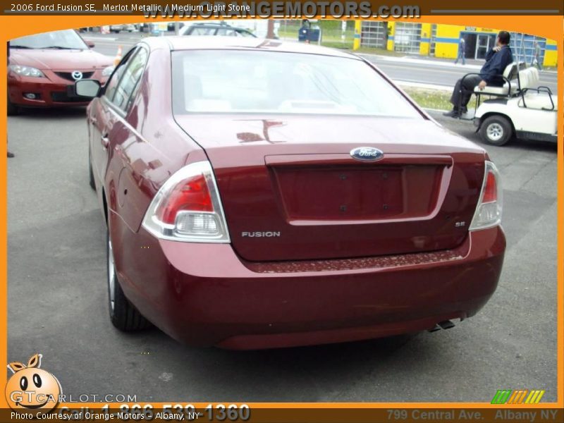Merlot Metallic / Medium Light Stone 2006 Ford Fusion SE
