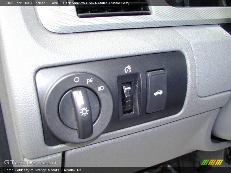 Dark Shadow Grey Metallic / Shale Grey 2006 Ford Five Hundred SE AWD