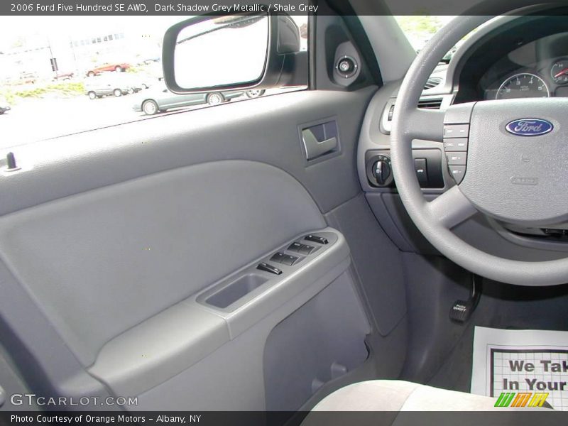 Dark Shadow Grey Metallic / Shale Grey 2006 Ford Five Hundred SE AWD