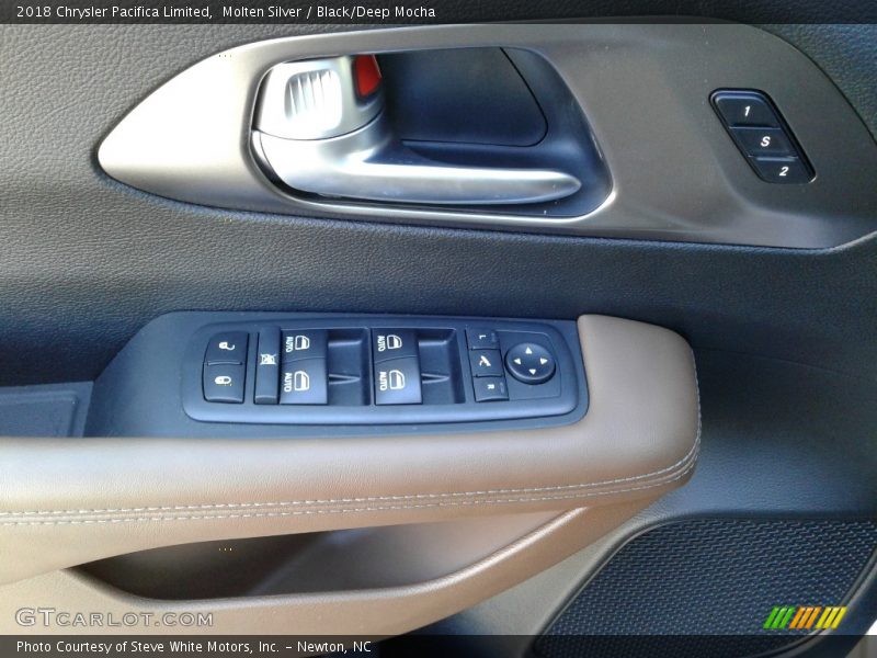 Molten Silver / Black/Deep Mocha 2018 Chrysler Pacifica Limited