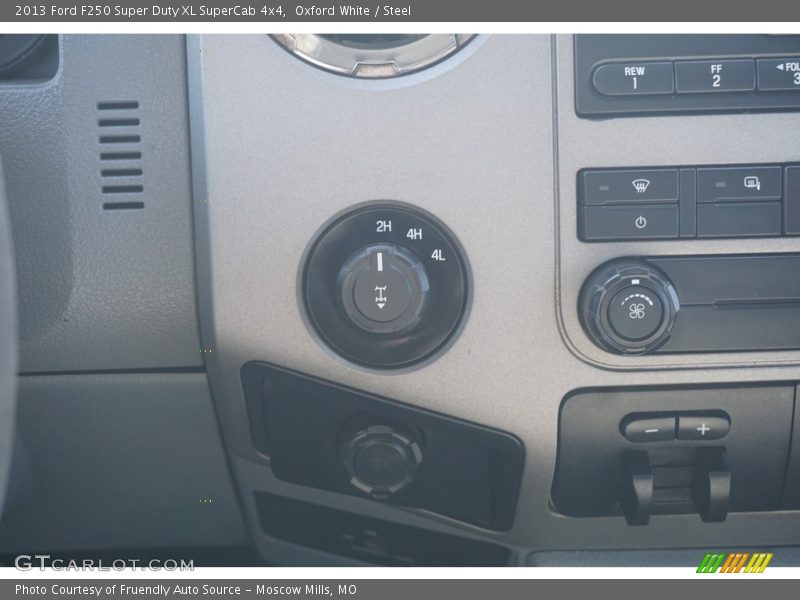 Oxford White / Steel 2013 Ford F250 Super Duty XL SuperCab 4x4