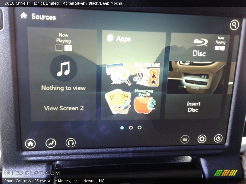 Molten Silver / Black/Deep Mocha 2018 Chrysler Pacifica Limited