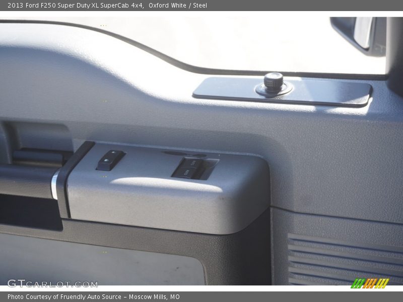 Oxford White / Steel 2013 Ford F250 Super Duty XL SuperCab 4x4