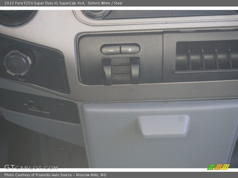 Oxford White / Steel 2013 Ford F250 Super Duty XL SuperCab 4x4