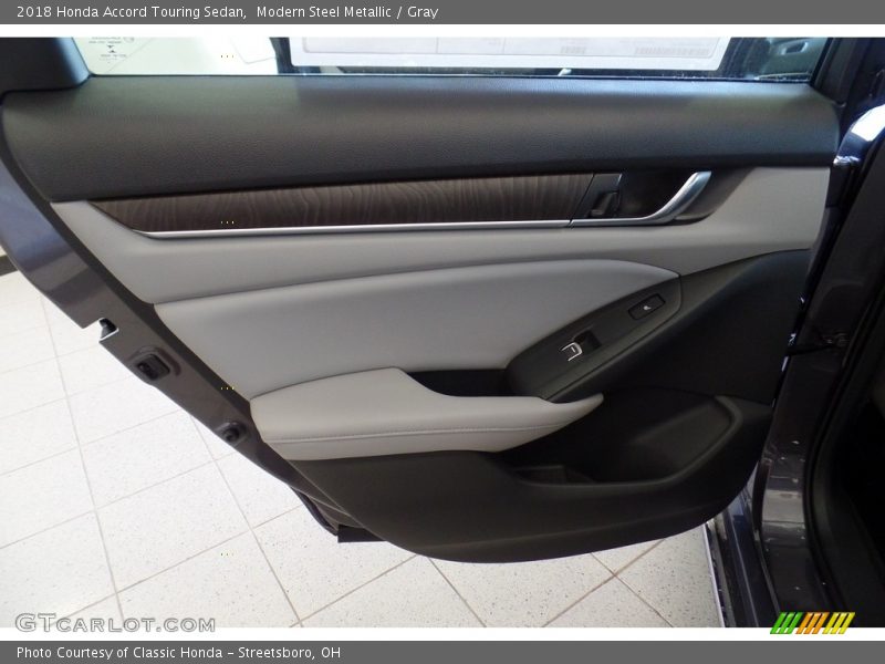 Modern Steel Metallic / Gray 2018 Honda Accord Touring Sedan