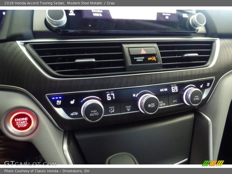 Modern Steel Metallic / Gray 2018 Honda Accord Touring Sedan