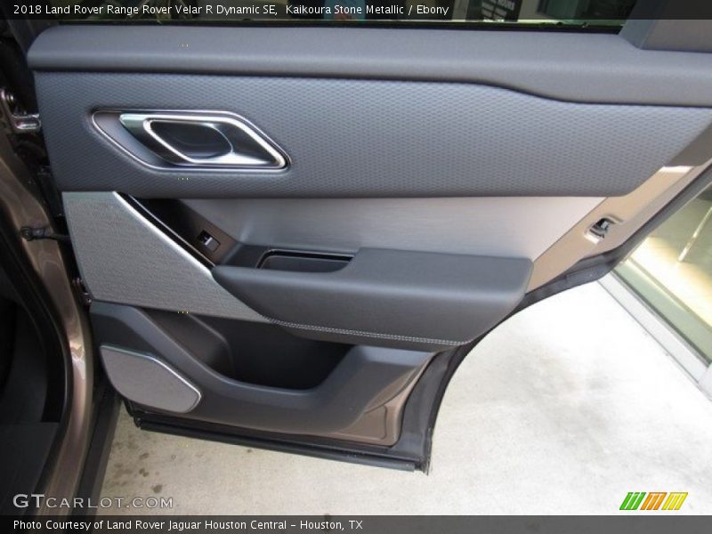 Kaikoura Stone Metallic / Ebony 2018 Land Rover Range Rover Velar R Dynamic SE