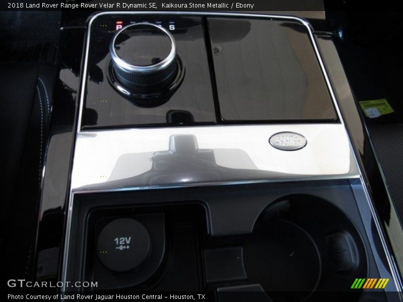Kaikoura Stone Metallic / Ebony 2018 Land Rover Range Rover Velar R Dynamic SE
