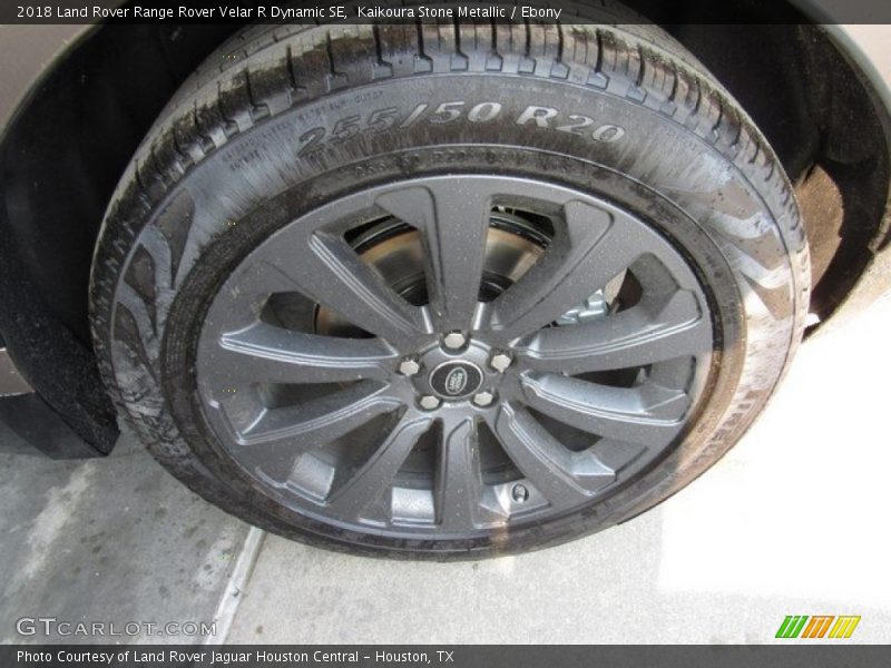 Kaikoura Stone Metallic / Ebony 2018 Land Rover Range Rover Velar R Dynamic SE