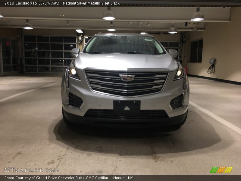 Radiant Silver Metallic / Jet Black 2018 Cadillac XT5 Luxury AWD