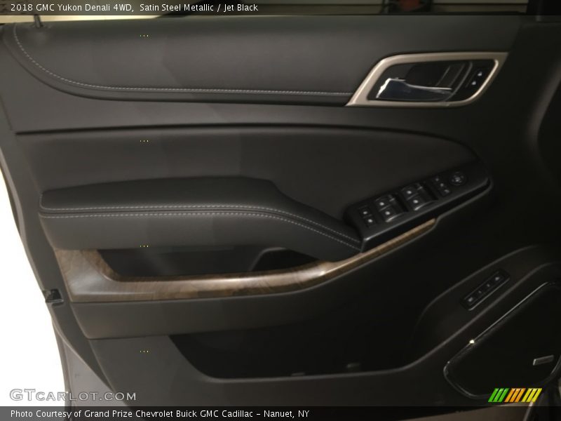 Satin Steel Metallic / Jet Black 2018 GMC Yukon Denali 4WD