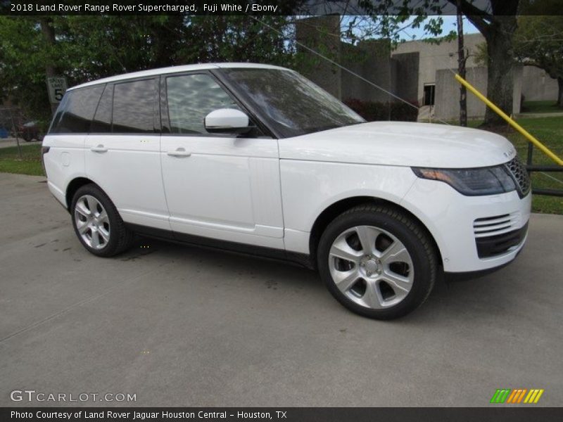 Fuji White / Ebony 2018 Land Rover Range Rover Supercharged