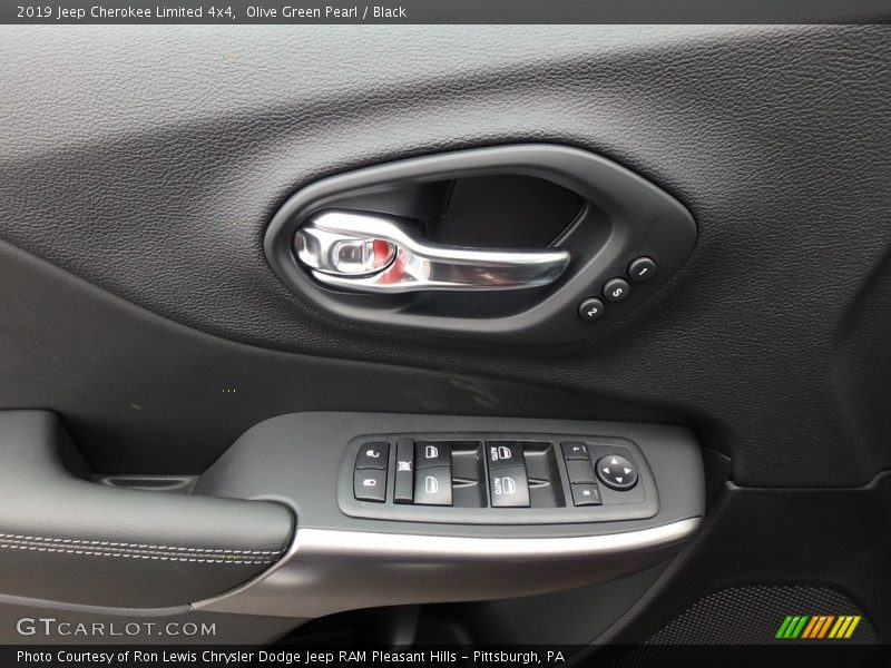 Olive Green Pearl / Black 2019 Jeep Cherokee Limited 4x4