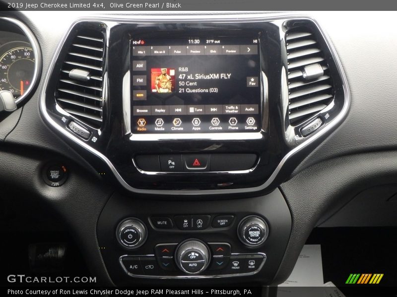 Olive Green Pearl / Black 2019 Jeep Cherokee Limited 4x4