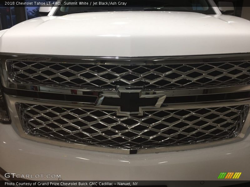 Summit White / Jet Black/Ash Gray 2018 Chevrolet Tahoe LT 4WD