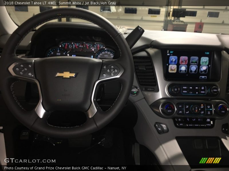 Summit White / Jet Black/Ash Gray 2018 Chevrolet Tahoe LT 4WD
