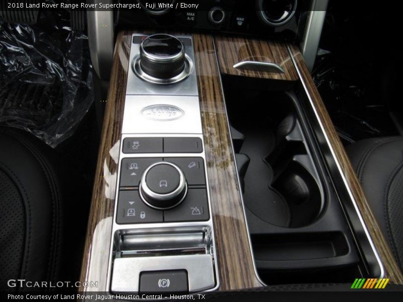 Fuji White / Ebony 2018 Land Rover Range Rover Supercharged