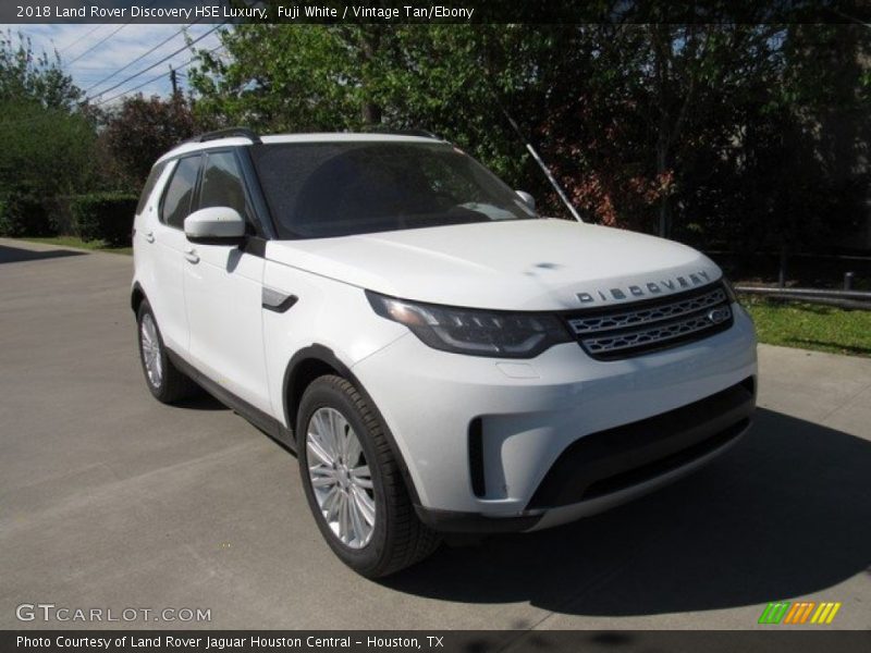 Fuji White / Vintage Tan/Ebony 2018 Land Rover Discovery HSE Luxury