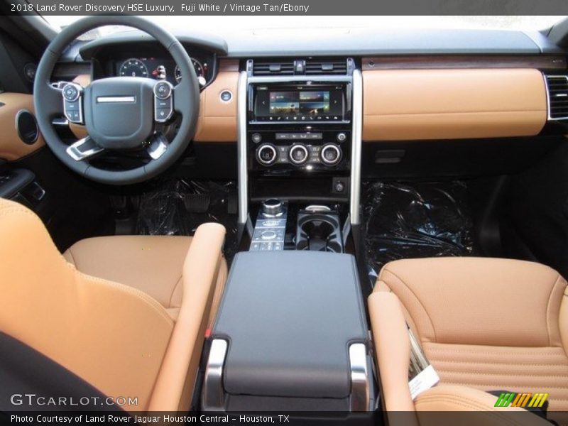 Fuji White / Vintage Tan/Ebony 2018 Land Rover Discovery HSE Luxury