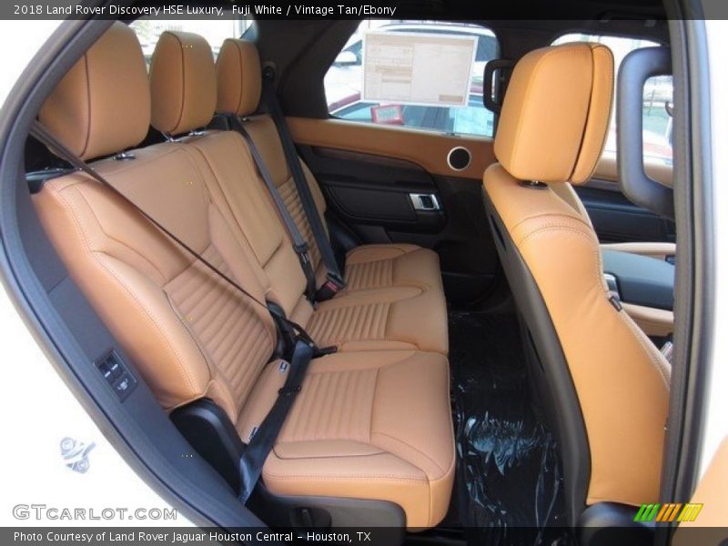Fuji White / Vintage Tan/Ebony 2018 Land Rover Discovery HSE Luxury