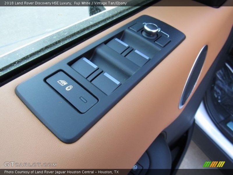 Fuji White / Vintage Tan/Ebony 2018 Land Rover Discovery HSE Luxury