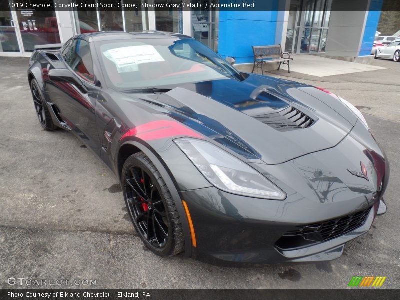 Shadow Gray Metallic / Adrenaline Red 2019 Chevrolet Corvette Grand Sport Coupe